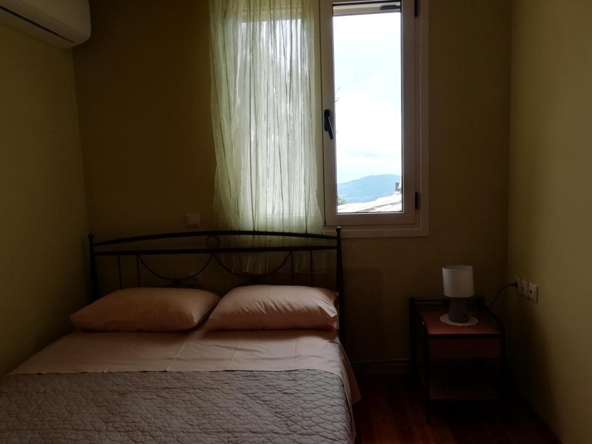 Cottage Hill Agios Ilias  Buitenkant foto